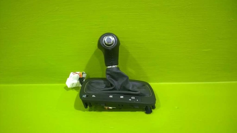 15 FORTE SDN GEAR SHIFT SHIFTER BEZEL OEM 3564-13
