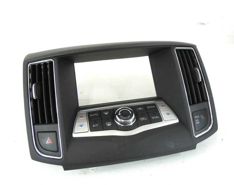 2009-2014 Nissan Maxima Climate Control W/ Radio Trim & Air Vents OEM