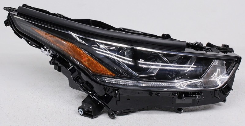 OEM Toyota Highlander Limited Right Side Headlamp 81110-0E530 Tab Missing