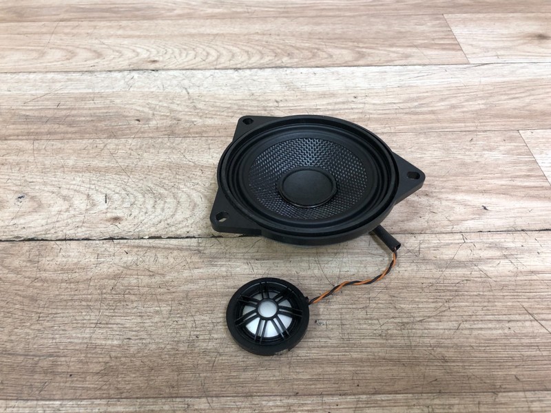 BMW F01 F02 740 750 760 OEM REAR L OR R SIDE DECK SHELF SPEAKER SYSTEM 09-15 2