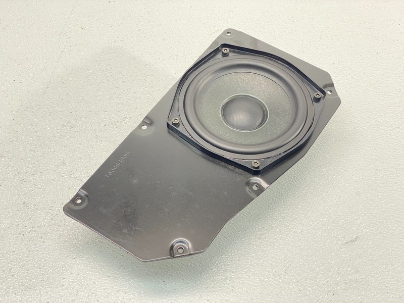 03-08 BMW E85 E86 Z4 Rear Right Passenger Top HiFi Audio Subwoofer Speaker OEM✅