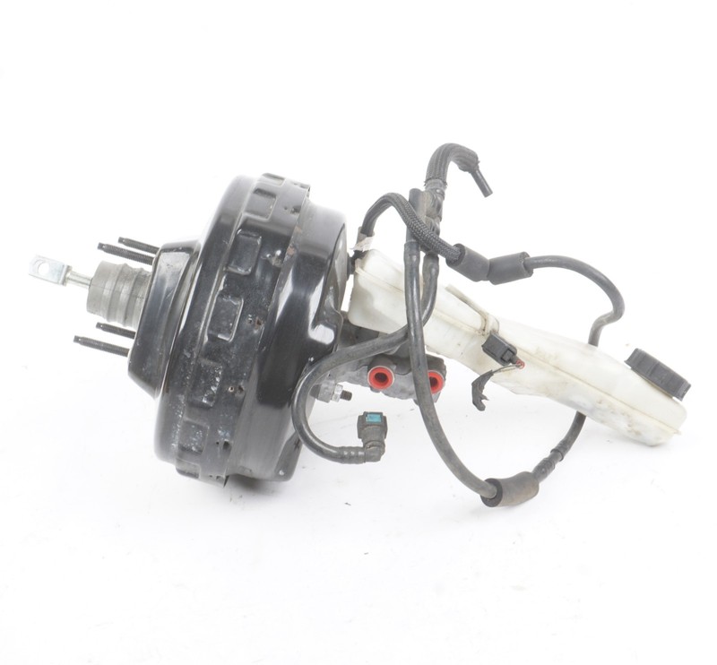 2012 - 2018 Ford Focus Power Brake Booster & master Cylinder OEM