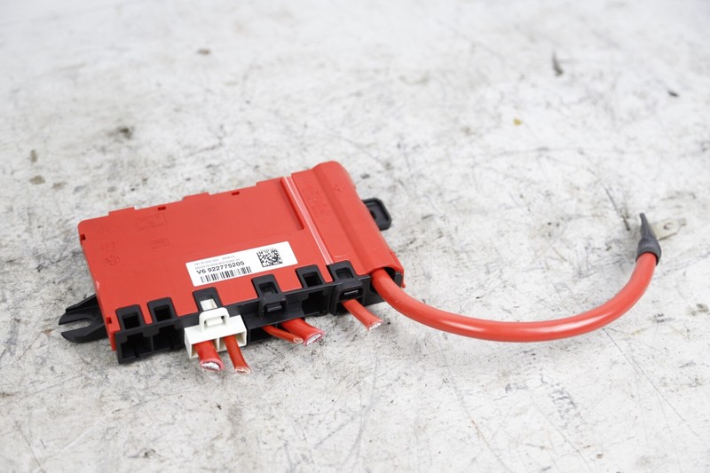 12-18 BMW F30 F31 F32 F33 328I SEDAN BATTERY B+ POWER DISTRIBUTION BOX