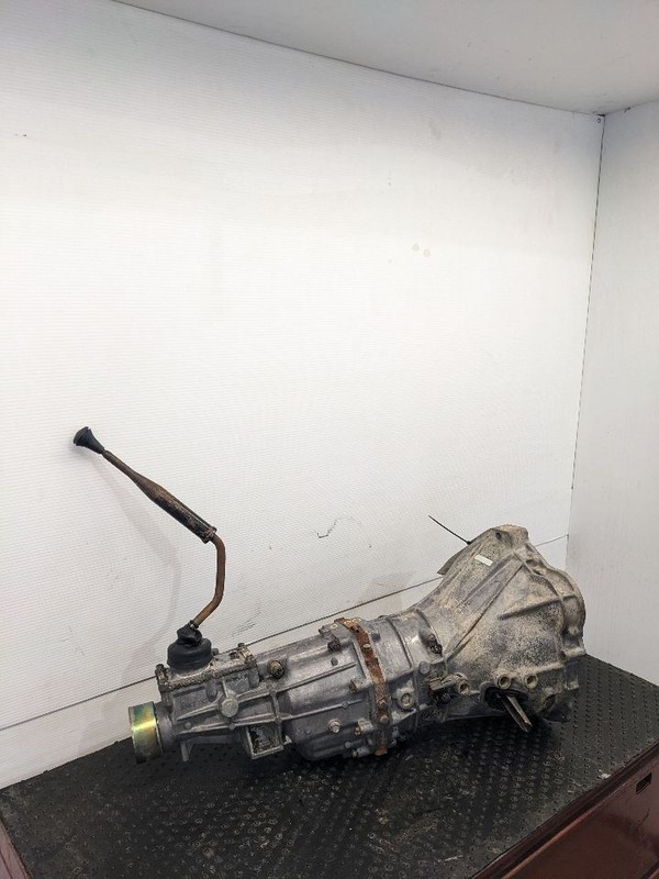 Manual Transmission 2WD 4 Cylinder Fits 86-93 NISSAN PICKUP 1192220