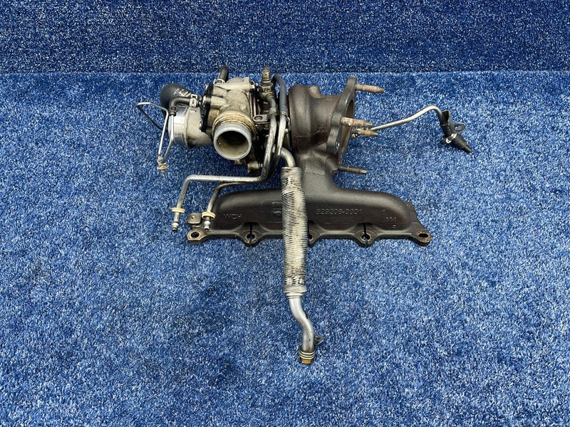 2016–2019 Buick Cascada Exhaust Manifold w/ Heat Shield OEM 555590435