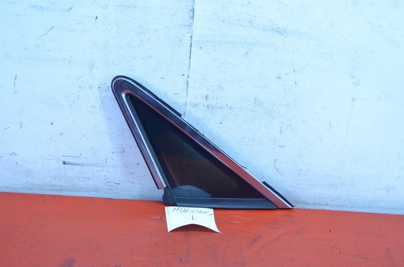11-17 HONDA ODYSSEY FRONT LEFT DRIVER SIDE TRINGULAR VENT GLASS OEM