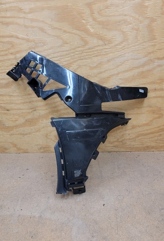 2020 2021 Mercedes CLA C118 AMG Front Bumper Fog Light Bracket Right A1188854801
