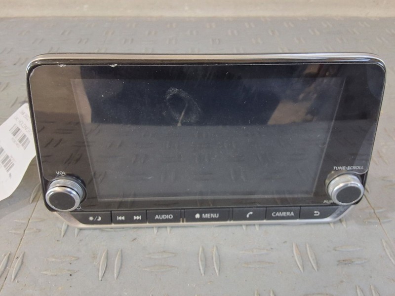 2019-2022 Nissan Altima Radio Display and Receiver 7" Screen w/o Navigation