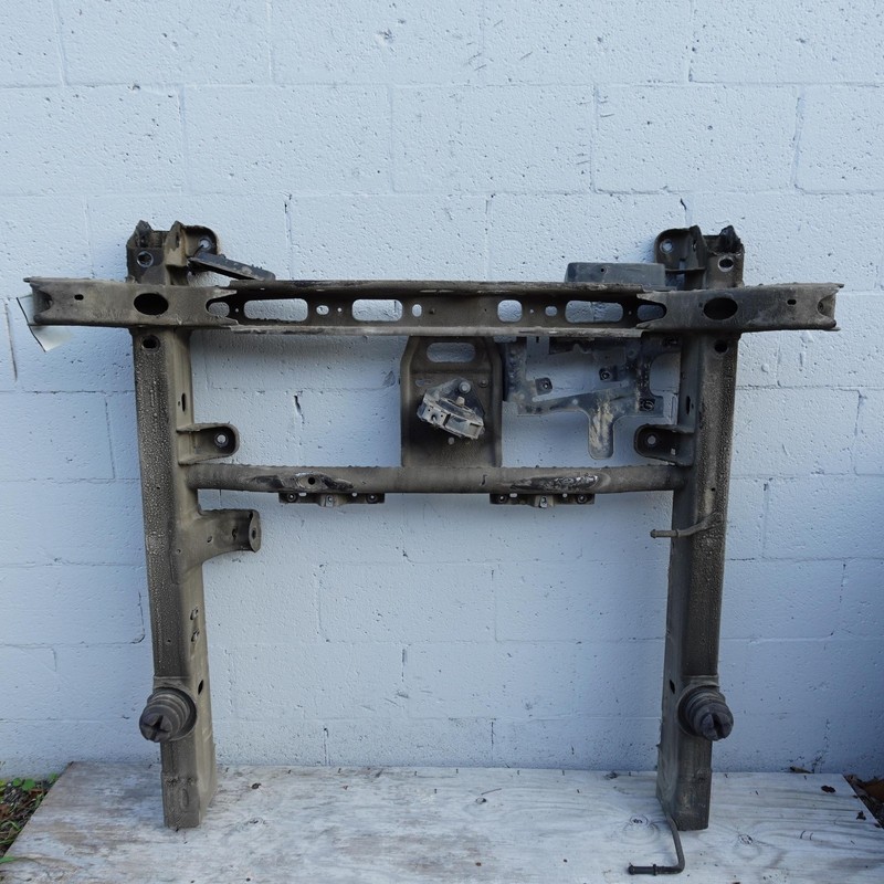 2019-2024 GMC SIERRA 1500 Rear Frame Section Cut Crew Cab 5'9 OEM