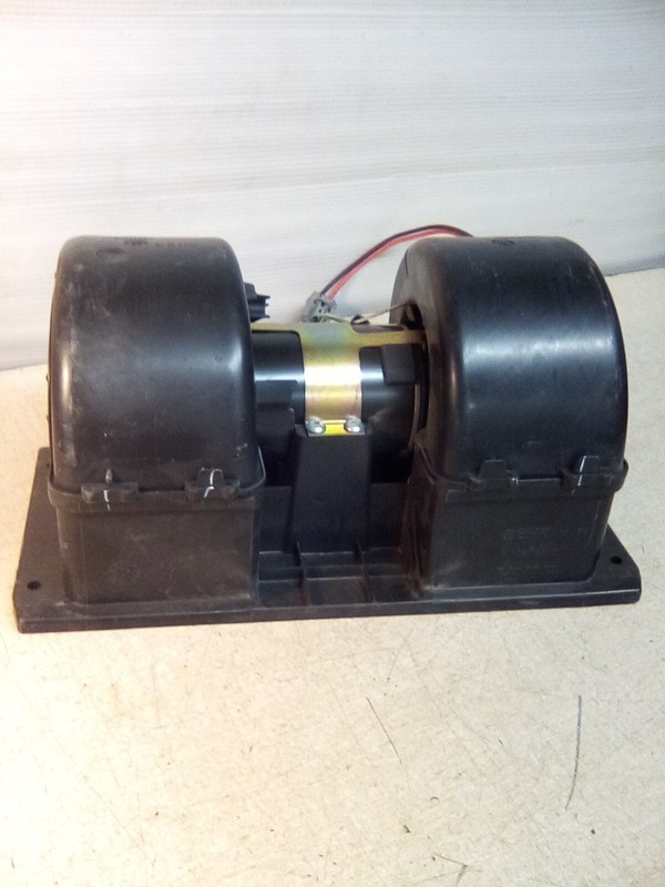 Kenworth Volvo Blower Motor Assembly V2380001