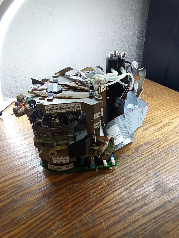 Siemens 00354247-01 KL-MN-0388 Pick & Place Head Assembly