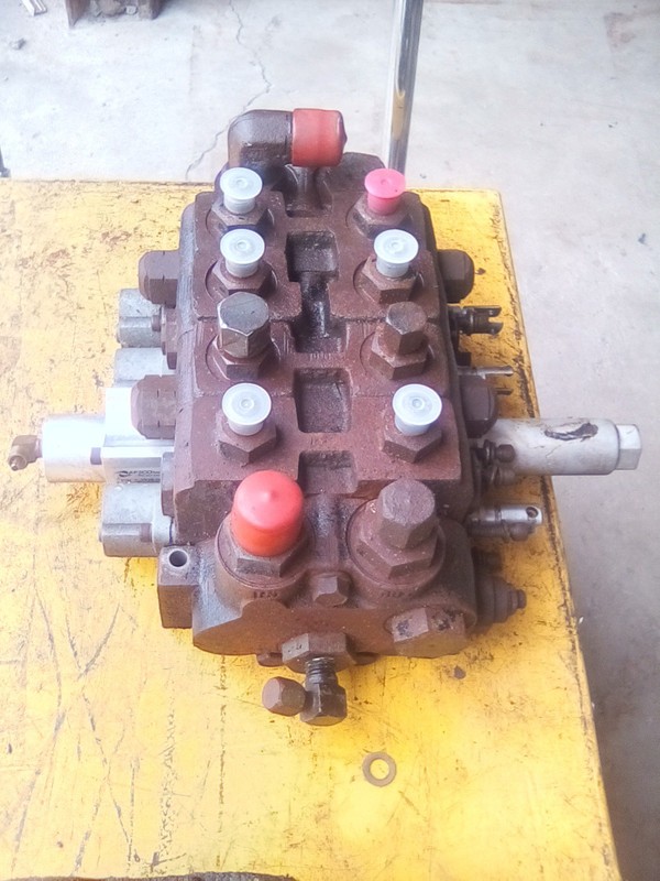 Hydraulic Valve 8072, OHIJ-8844 Rev M A04U W/ Apsco C-3526-DM