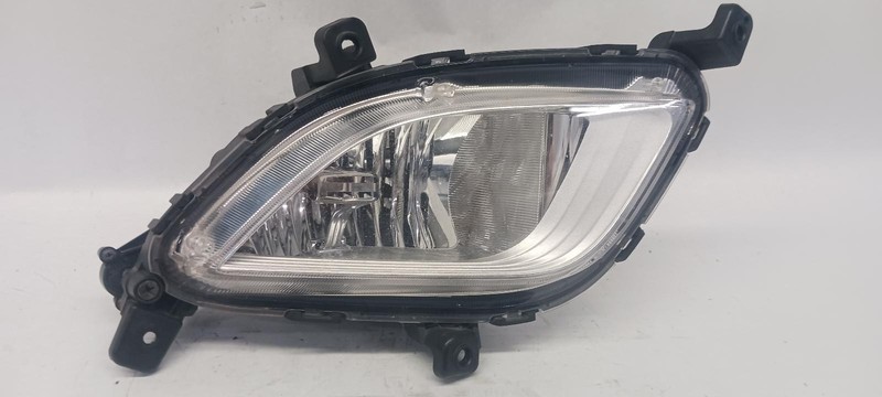 17-'18 KIA FORTE Right passenger fog light OEM Grade A!