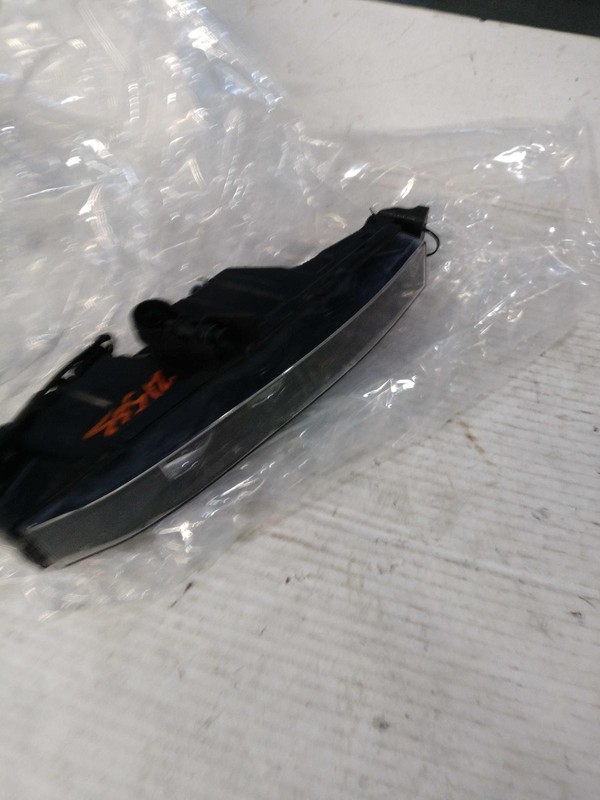 2016 BMW 750i Left Fog Light Assembly Black Used 4931 52000 Miles