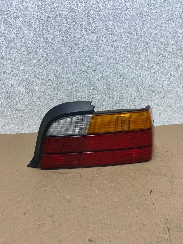 1992 to 1998 BMW 3-Series E36 M3 Coupe Right Passenger RH Tail Light AD6520 DW