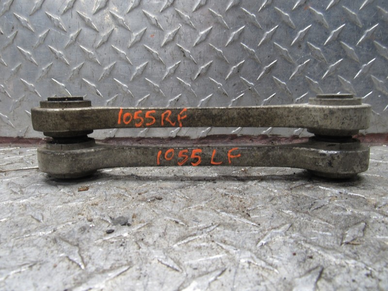 2013 HUYNDAI ELANTRA SEDAN LEFT & RIGHT FRONT STABILIZER SUSPENSION BAR LINK