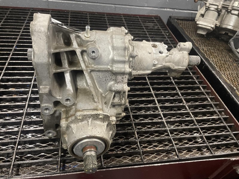 20-'23 GMC ACADIA Transfer Case 3.6L F48 75k miles 6 Month Warranty!
