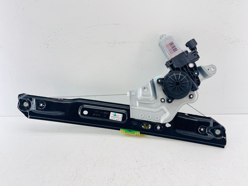 2018-2022 FORD ECOSPORT REAR RIGHT SIDE DOOR WINDOW REGULATOR W/ MOTOR OEM