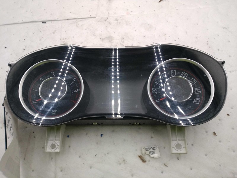 2015 Dodge Challenger Speedometer Gauge Red OEM 160 MPH 105K Miles