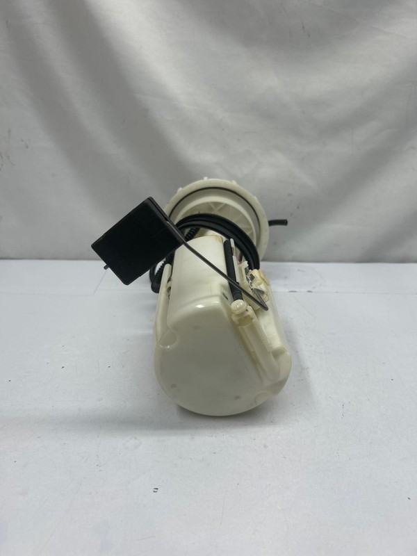 2007 2008 Ford Expedition fuel pump assembly 5.4L