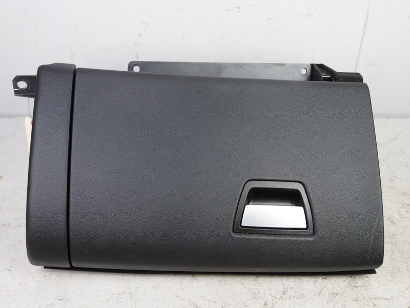 2014 - 2020 MASERATI GHIBLI DASH DASHBOARD GLOVE BOX STORAGE COMPARTMENT OEM 52K