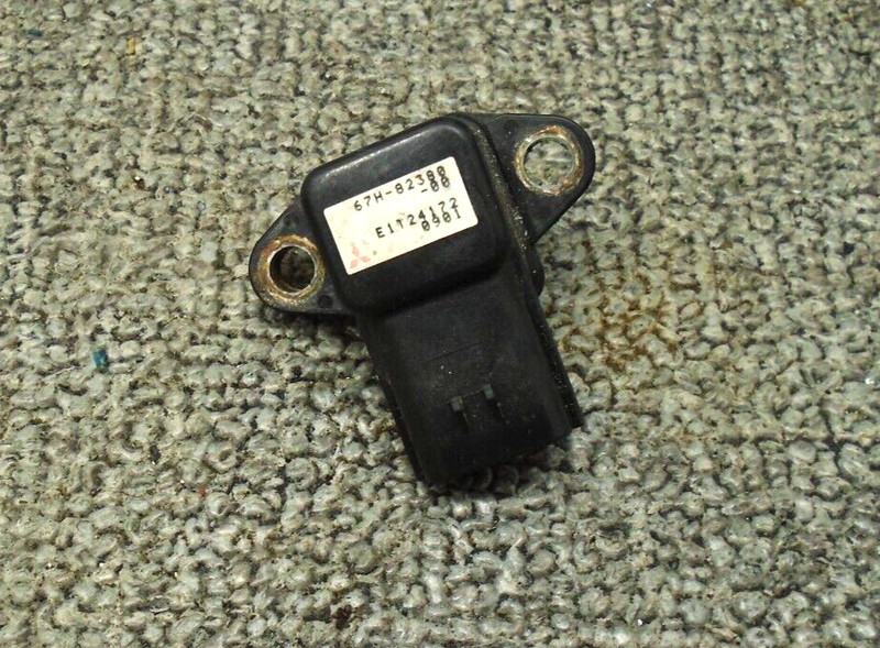 OEM PRESSURE SENSOR 67H-82380-00-00 YAMAHA 1999-2009 150-300 HP OUTBOARD PART #2