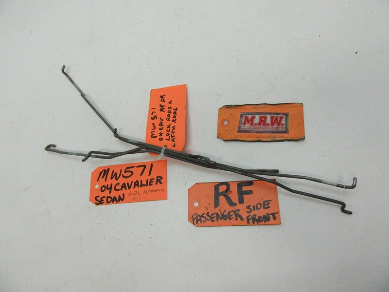 RODS OFF RIGHT FRONT DOOR LATCH LOCK ACTUATOR MANUAL CAVALIER SUNFIRE R RH RF