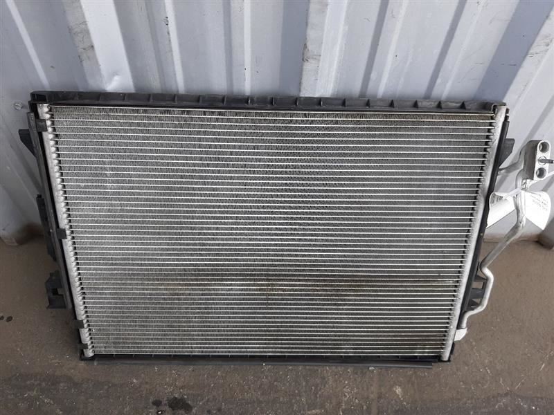 AC Condenser 221 Type S400 Hybrid Fits 10 MERCEDES S-CLASS 2215000854