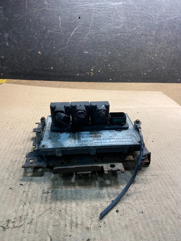 2011 Jeep Grand Cherokee 3.6L ECM ECU Engine Control Computer Modul z4964 DG