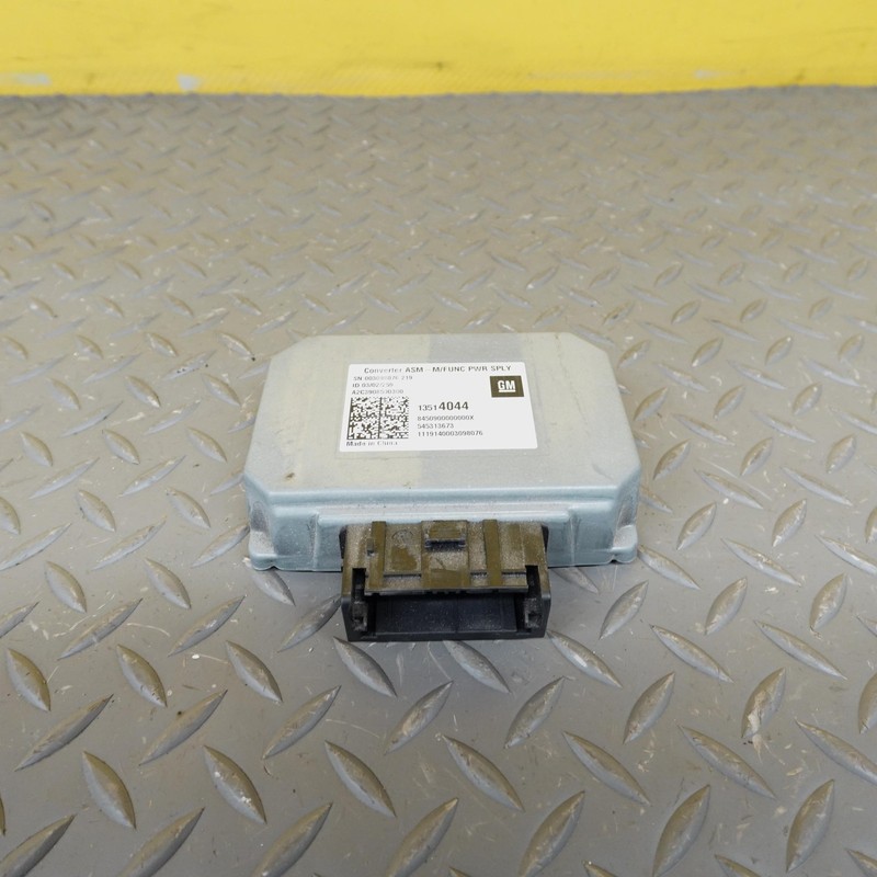 2019-2022 GMC SIERRA 1500 Power Voltage Inverter Converter Module OEM 13514044