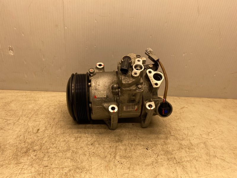 2015-2019 SUBARU OUTBACK 2.5L AC COMPRESSOR ASSEMBLY OEM 25K