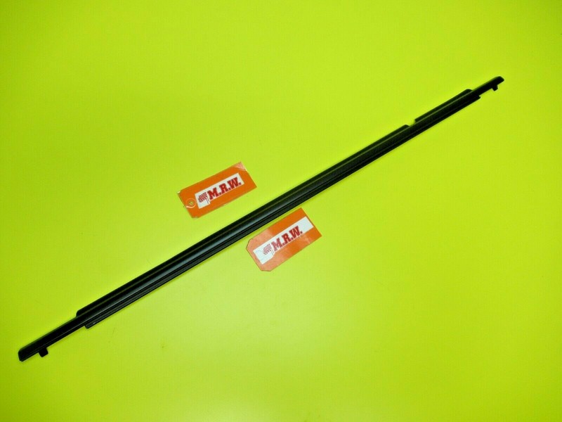 MOLDING DOOR GLASS WINDOW SEAL STRIP OUTER DRIVER SIDE LEFT BACK SCION XB 08-15