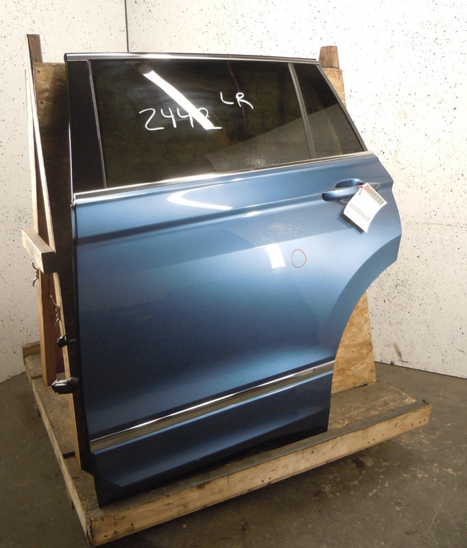 2009-2018 Volkswagen Tiguan Rear Door Assembly Driver Left OEM LD5L