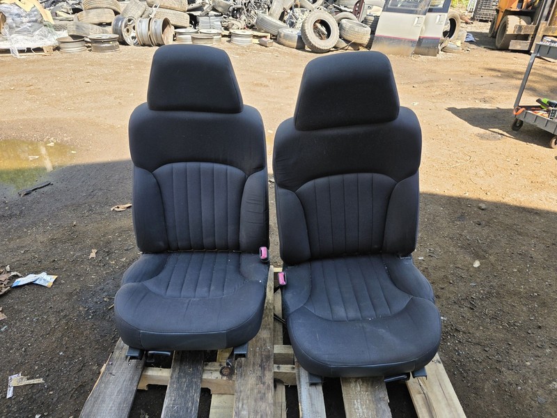 1998-2003 Chevrolet S10 GMC Sonoma Front Seat Set LH RH Oem Hot Rod