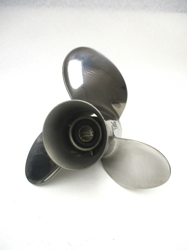 033095 RAPTURE SS 10 1/2" X 13Pitch 13 Spline 35-60HP Honda, Suzuki, Yamaha Prop