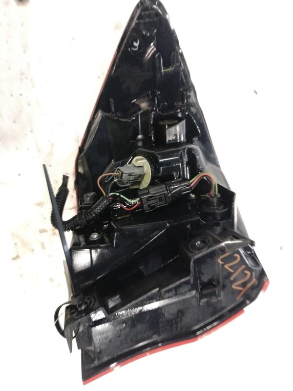 Used Right Tail Light Assembly fits: 2016 Acura Rdx quarter panel mounted Right