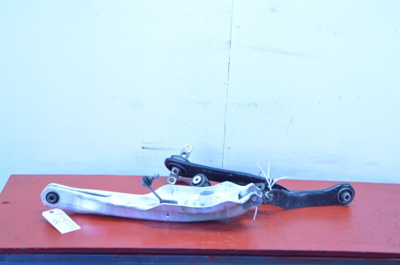 15-17 CHRYSLER 200 2.4L FWD REAR RIGHT PASSENGER CONTROL ARM SET OF 4 ITEMS OEM