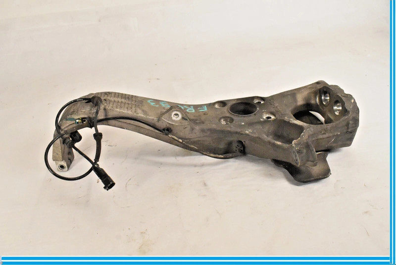 12-16 Tesla Model S Front Right Passenger Side Spindle Knuckle Wheel Hub OEM