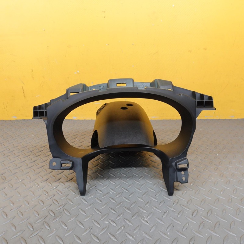 2018-2024 BUICK ENCLAVE STEERING COLUMN UPPER & LOWER COVER SHROUD OEM 84501691