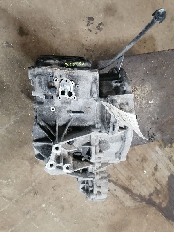 Automatic Transmission 7 Speed 2.0L AWD Fits 17-19 INFINITI QX30 1693401