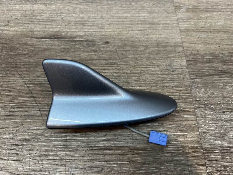2007-2009 Lexus IS Antenna Assembly Teleph OEM Part# 86760-53020-J0
