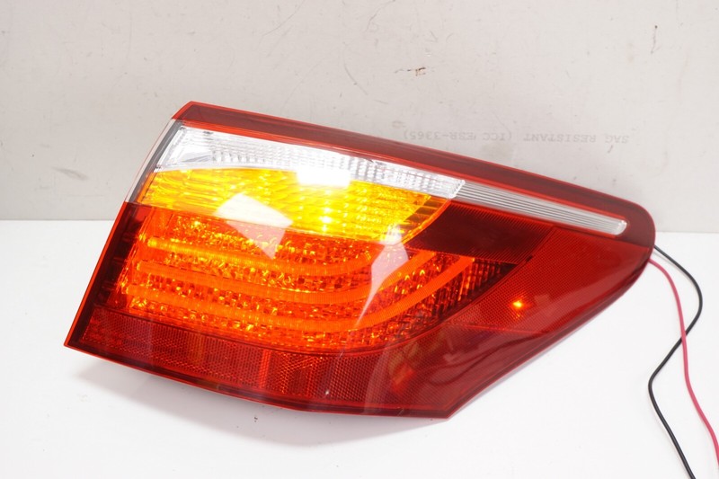 LEXUS LS460 Right RH Outer Tail Lamp Tail Light OEM 2010 - 2012
