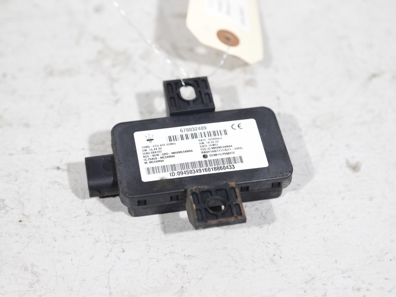 2017-2020 MASERATI LEVANTE M161 TIRE PRESSURE MONITORING MODULE UNIT OEM