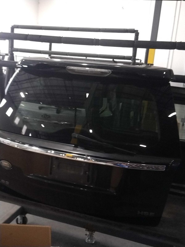 Used Deck Lid fits: 2013 Land rover Lr2 privacy tint glass w/spoiler w/rear view