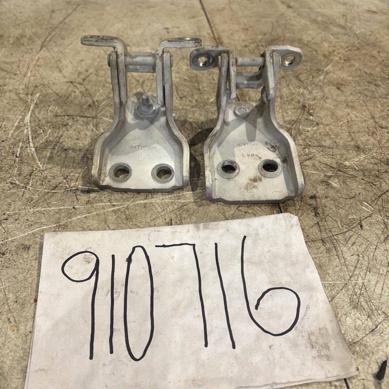 1999-2016 FORD F250 F350 SD front DOOR HINGE white Set Right