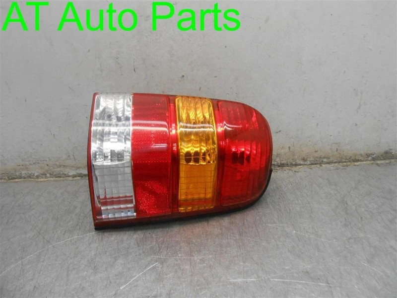 2001-2007 FORD ESCAPE PASSENGER SIDE RIGHT TAIL LIGHT OEM 6L8Z-13404-DA