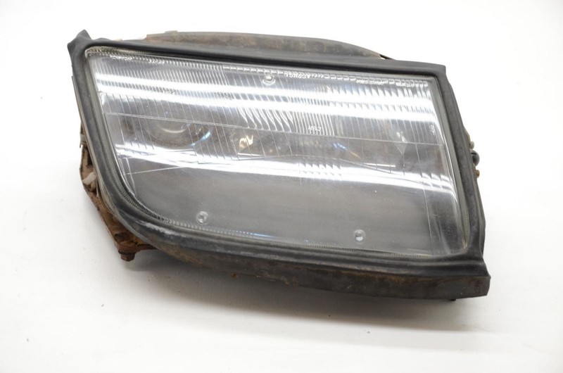 90-96 Nissan 300ZX 2+0 Passenger Right Front Headlight Assembly