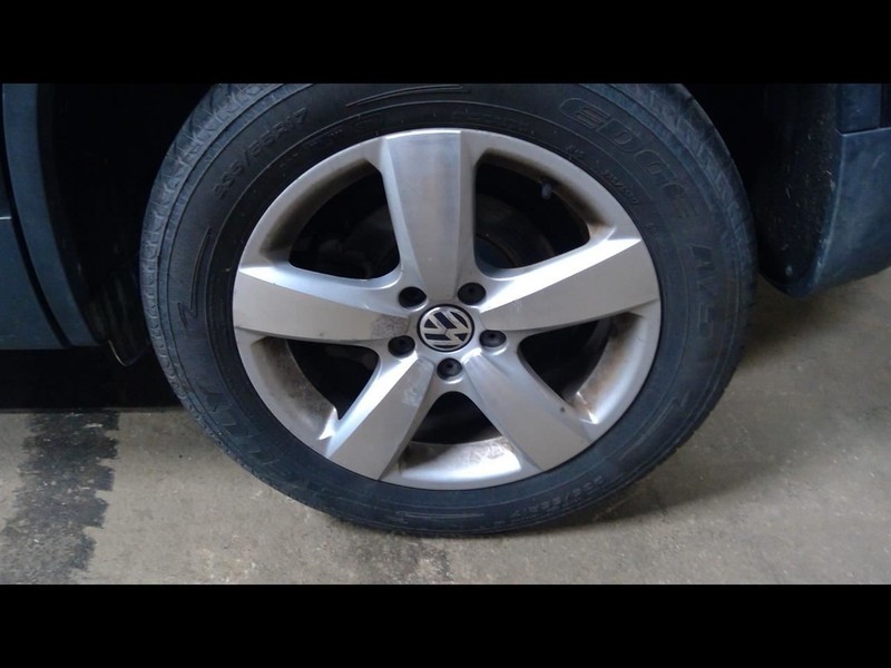 Rim Wheel 17x7 5 Spoke Fits 09-11 TIGUAN 1644643