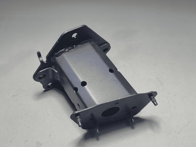 2021-2025 Nissan Rogue Rear Bumper Reinforcement Right Side Bracket Mount OEM