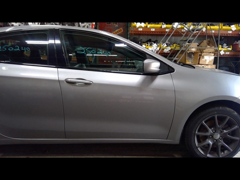 Passenger Right Front Door Electric Fits 13-16 DART 1618160